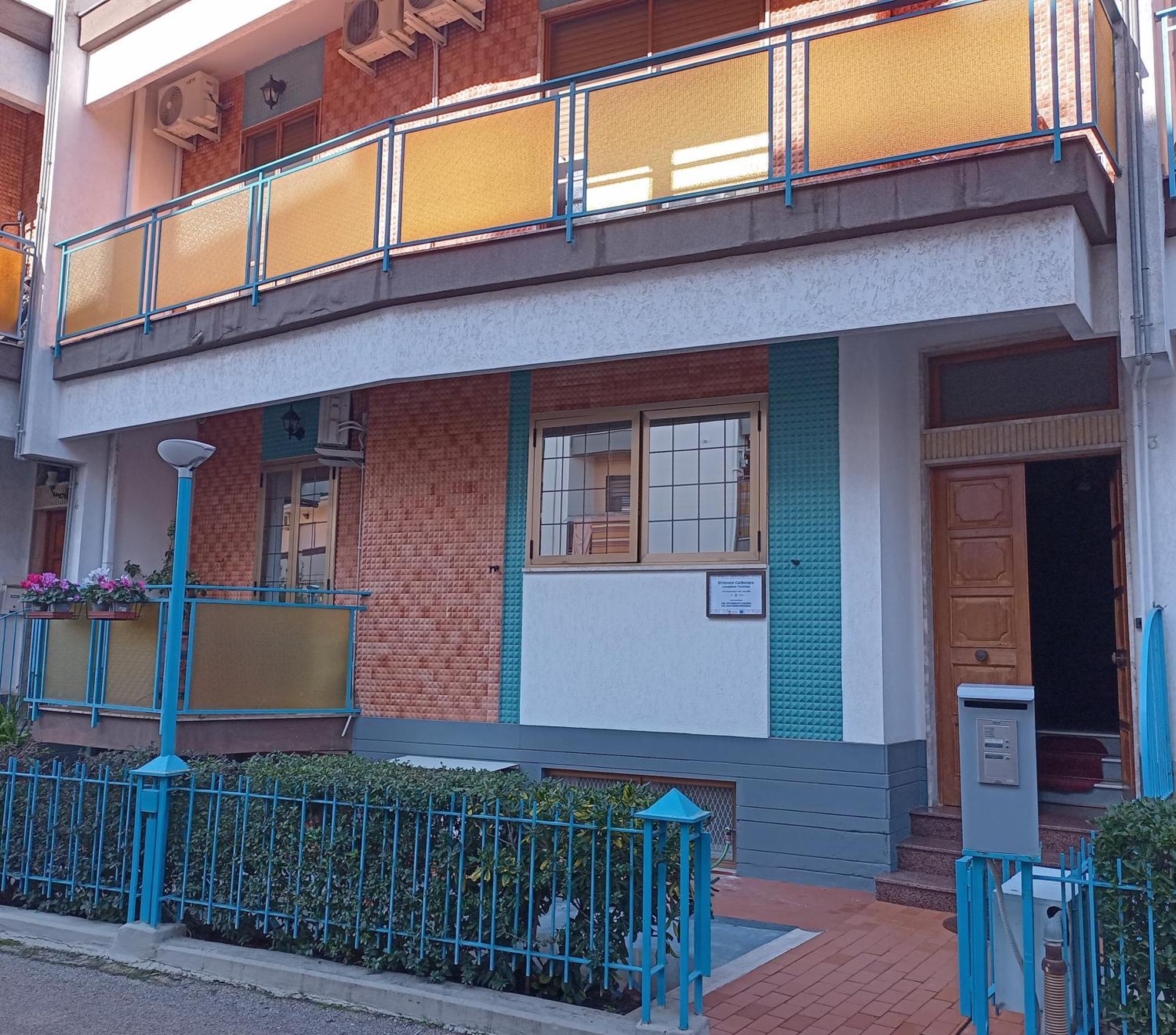 Apartamento Divenere Carbonara - Locazione Turistica *